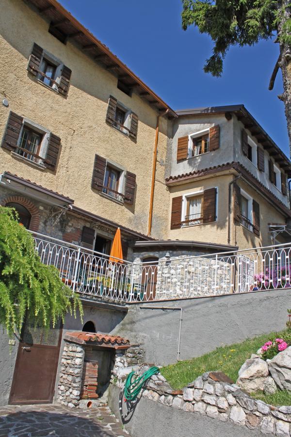 Appartamenti La Tartufaia Country House Pool And Relax By Gardadomusmea Tremosine Eksteriør billede
